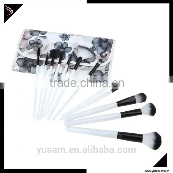 White Color 19 Pcs Personalized Makeup Brush Kit photo-4