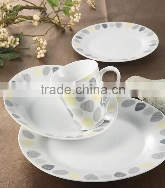 Luxury Porcelain Dinner Set