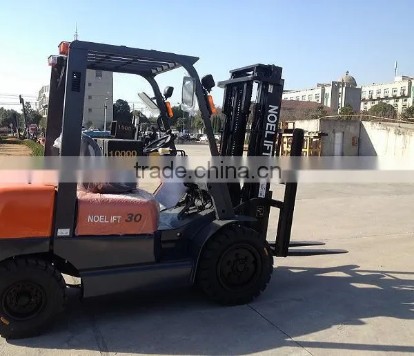 Wide Visibility 2.5ton Petrol Forklift Truck