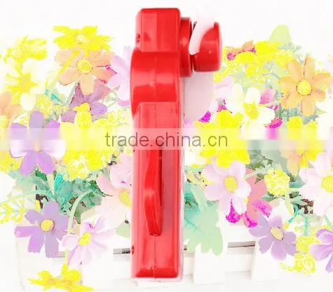 Cheap Plastic Mini Handy Fan for Kids in Summer photo-4