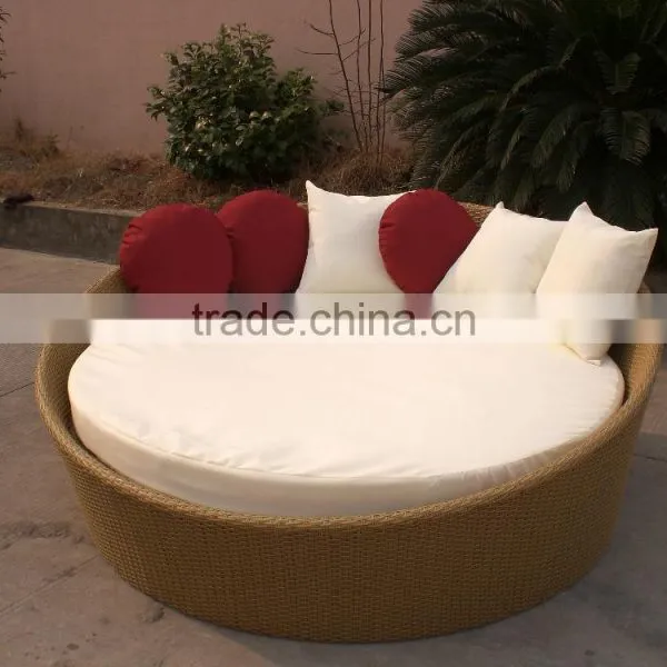 Round Bed photo-2