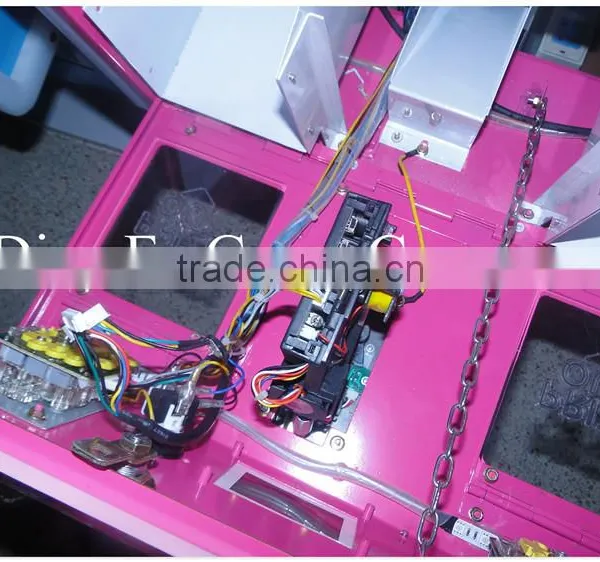 Mini Twins Claw Arcade Game Malaysia Capsule Toy Vending Machine photo-4