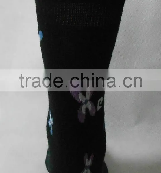 Mens Colored Pattern Casual Dress Socks photo-4