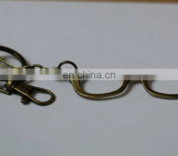 Wholesale Customized Badminton Racket Shaped Keychain/keyring photo-2