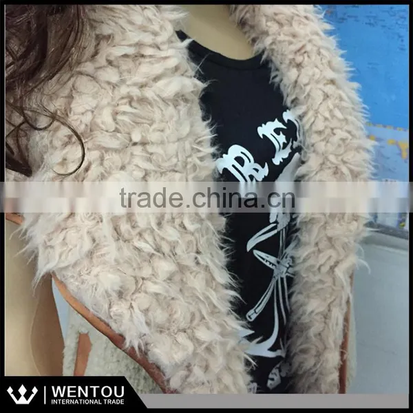 Fashion Female Slim Lamb Fur Collar Monogram Fur Vest Pure Color photo-2