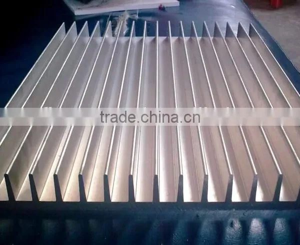 China Best Quality Customized Rectangle Shape Extruded Aluminum Radiator (aluminum Fin, Aluminum Radiator Fins) photo-5