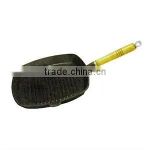 Ceramic and Porcelain Frying Pan