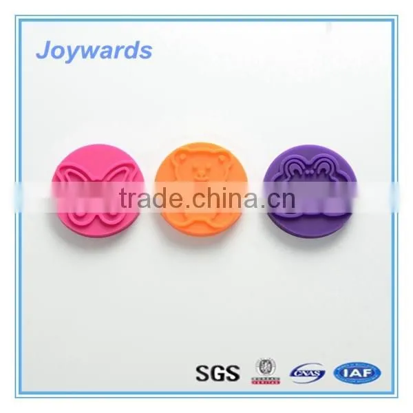 Hot Selling Food Grade Silicone Cookie Stamp With Wooden Handle photo-4