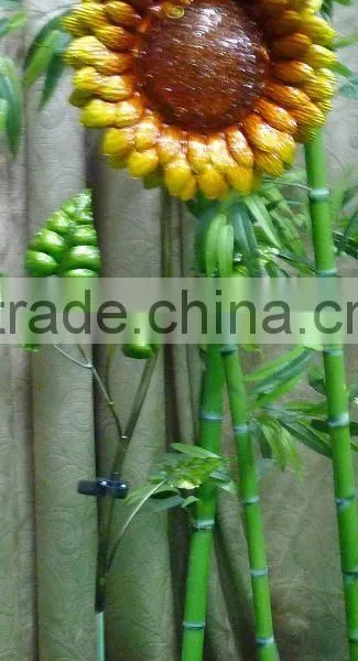 Metal Sunflower Solar Garden Light photo-3