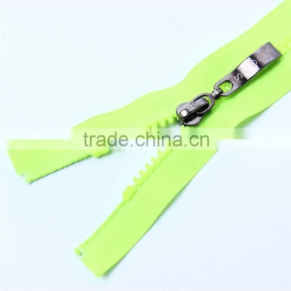 Fancy Zipper Durable Plastic Zipper photo-5