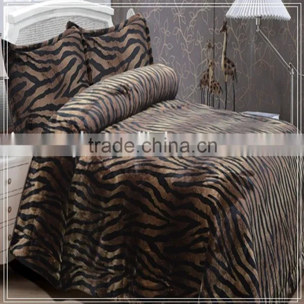 Hot Selling Zebra Prints MicroPlush Bedding Set photo-5
