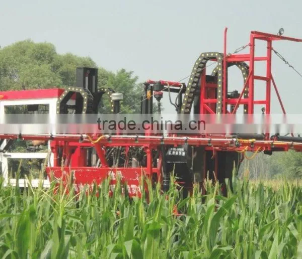 Self Propelled High Clearance Hydraulic Operating 4WD Boom Sprayer With Cabin and Itlay Pump photo-5