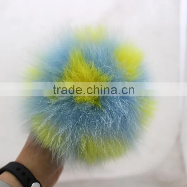 Fashion Luxury Genuine Fox Body Fur Pom Poms Keychain High Quality Bag Charm Accessory Key photo-4