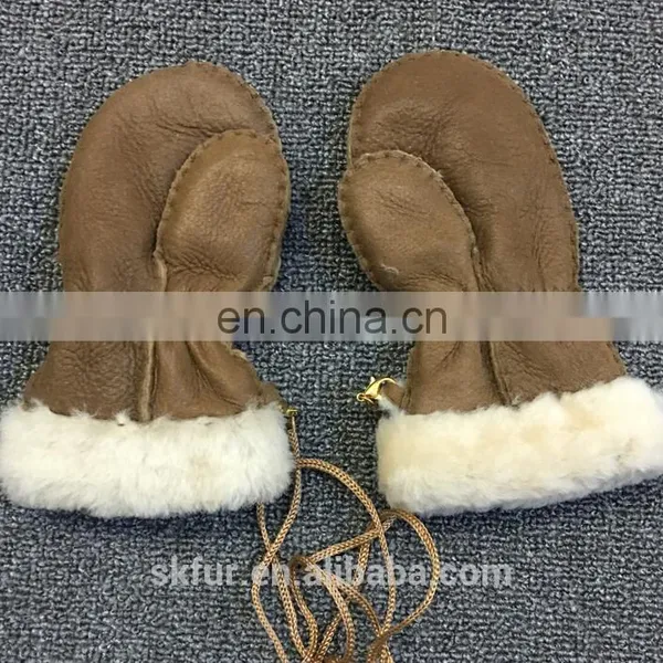 China Factory Wholesale Genuine Sheepskin Fur Leather Gloves for Men and Kids photo-3