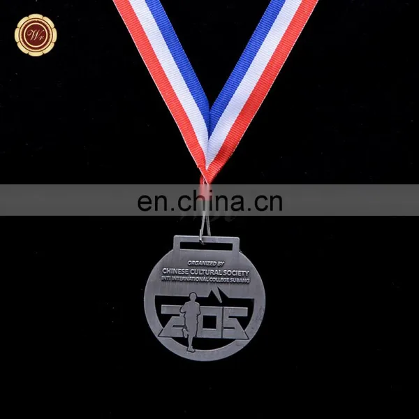 Wr Quality Silver Plated Sports Medal Wholesale Zinc Alloy Running Awards Medal Wholesale photo-3