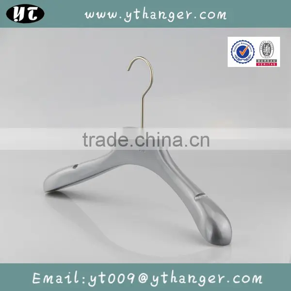HA6947 Antislip Wooden Kids Hanger Baby Wooden Coat Hanger Supplier's Choice photo-2