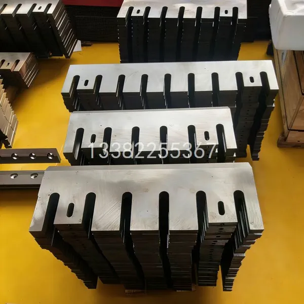Wood Chipper Blade Twig and Tree Crusher Blades Wood Wear-resistant Blade photo-2