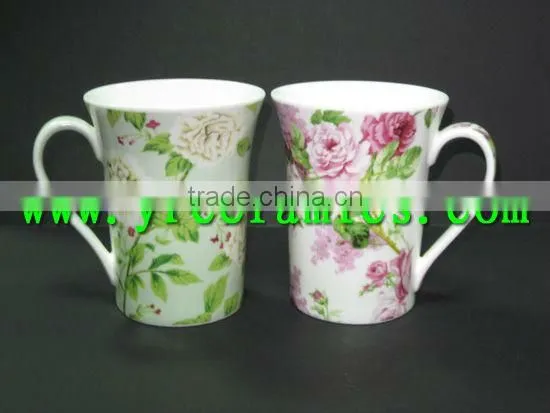 YF28010 Elegant Ceramic Couple Mug