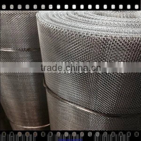 Electro Galvanized Wire Mesh Blue Shining Closed Edge photo-4