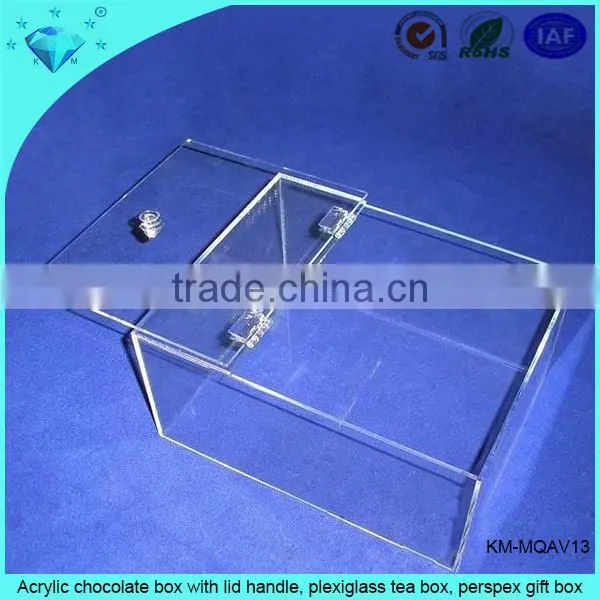 Wholesale Clear Acrylic Chocolate Box Case With a Lid and Dividers to Keep Candy photo-3