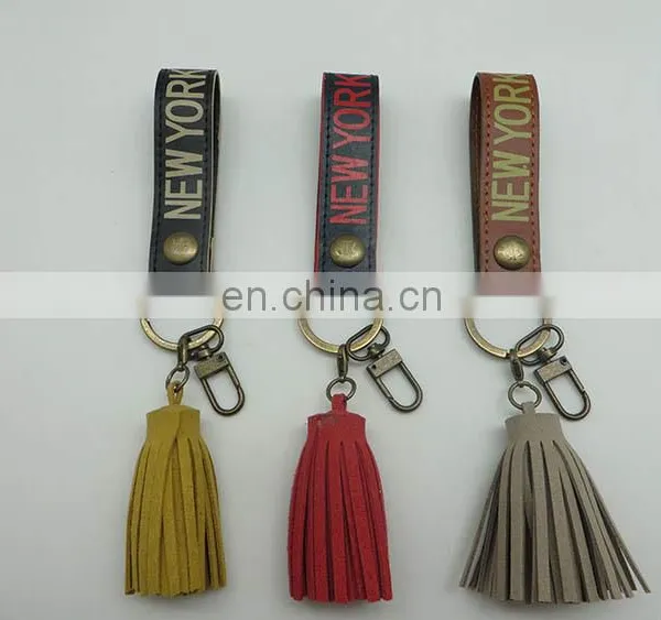 Various Kinds Personalized Design PU Leather Souvenir Keychain photo-2