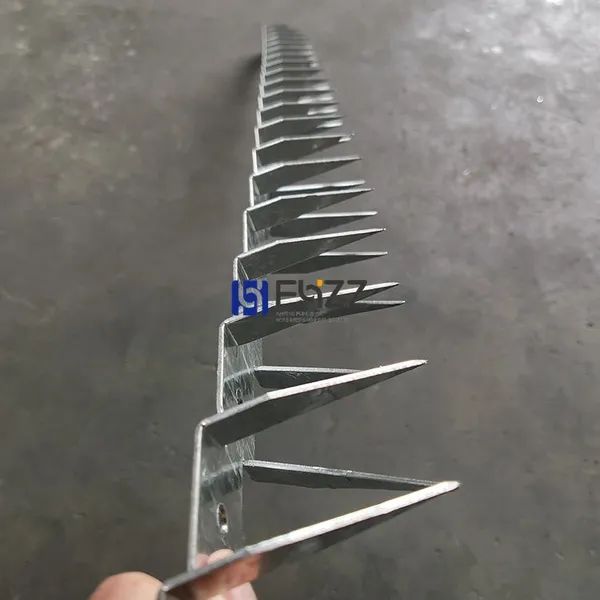 Galvanized Double Claw Small Sized Anti Climb Wall Spikes, Galvanized Razor Fencing Spikes photo-3