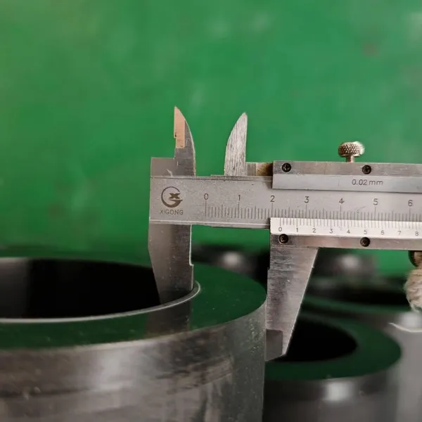 Thick-walled Pe100 Pipes, Dn140*22mm Special-shaped Pipe Blanks With Threaded Turning, Customizations Supported photo-3