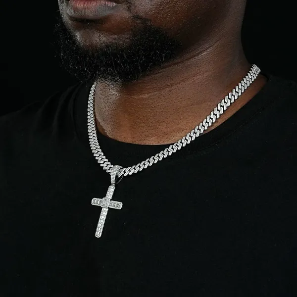 Shining Star Jewelry Factory Hip Hop Style Men Luxury Diamond Cross Pendant photo-2