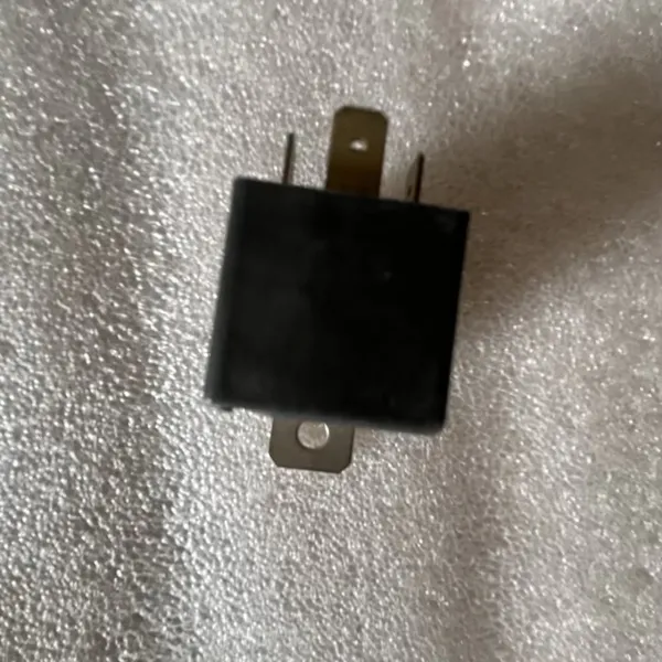 High Quality XCMG Spare Part Main Power Switch 803608842 photo-3