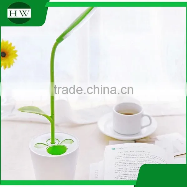 Plastic Sapling Pen Hoider Usb Charging Charge Foldable Collapsible Folding Telescopic Led Reading Desk Table Night Lamp Light photo-3