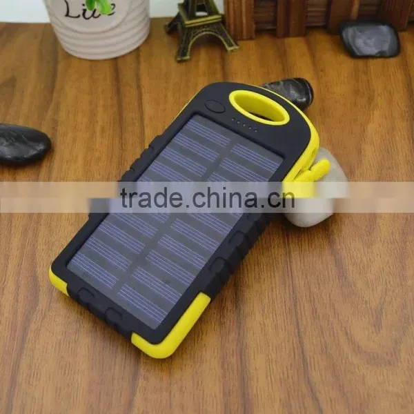 Cell Phone Solar Universal Power Bank for Smartphone photo-2