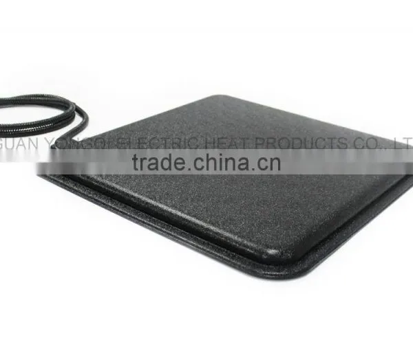 Medium 17X19-Inch Plastic Heated Pet Mat With Fleece Cover photo-2