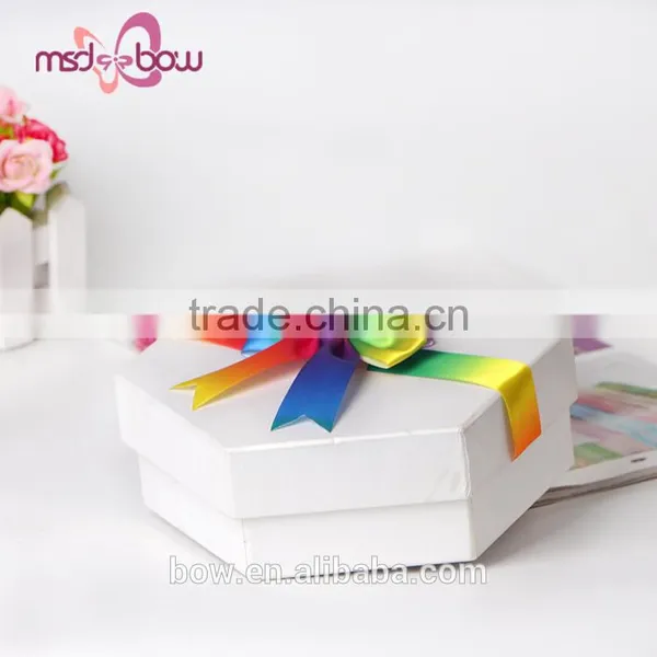 China Pre-made Satin Rainbow Gift Box Wrapping Ribbon Bow photo-3