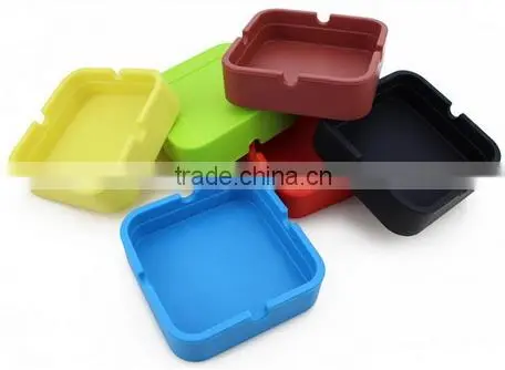HuiZhou Youngsilicone Hottest Sale Ashtray Wholesale Silicone Square Cendrier Portable Cigar Ashtray photo-3