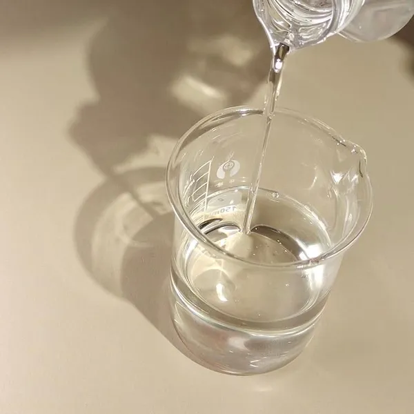 Veterinary Vaccine White Oil