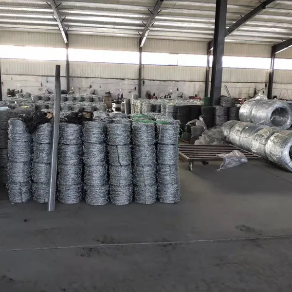 12 x 14 Gauge 15kg/roll HDG Double Strand Galvanized Barbed Wire photo-2