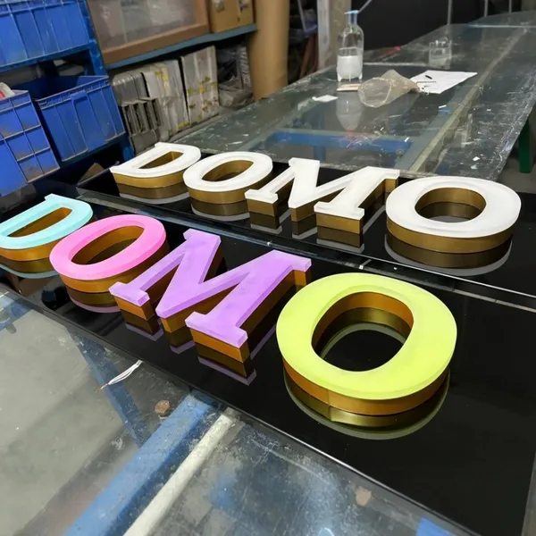 Manufacturer Stainless Steel Frosted Acrylic Jelly Luminous Letter Light Box Led Illuminated Door Head Advertising Sign
