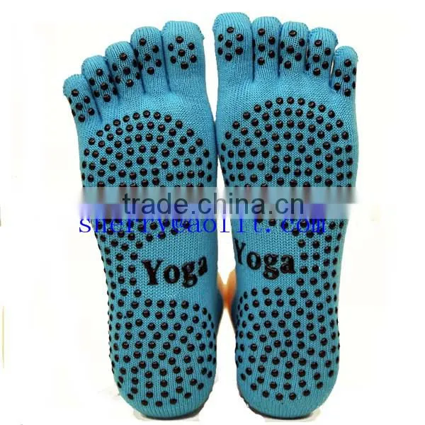Wholesale Yoga Toe Non-skid Socks photo-4