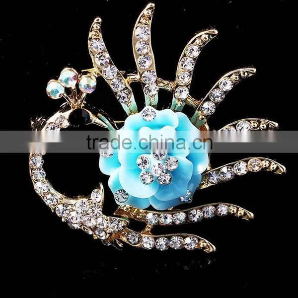 F20047N Women Favorite Peacock Animal Rhinestone Brooch for Party Invitation Bulk Brooch photo-2