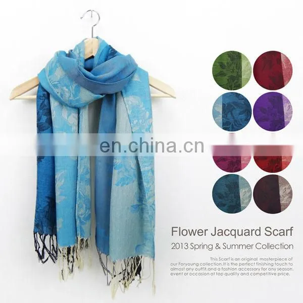 Flower Jacquard Scarf