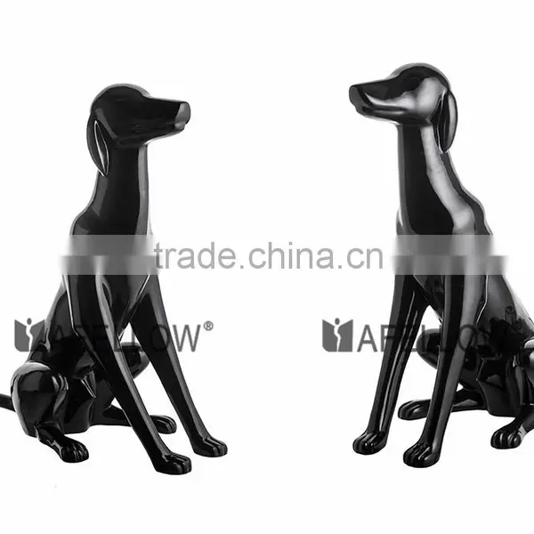 Attractive Window Display Sitting Dog Mannequins photo-2