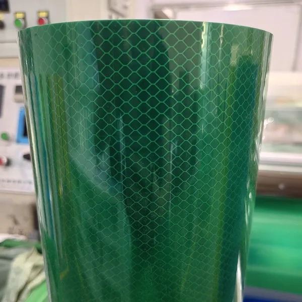 Diamond Grade Class V Reflective Film, Reflective Lettering Printing Film for Highway Guardrail Large-angle Reflective Sheeting photo-4