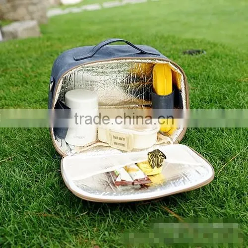 Factory Promotion Colored Polyester Picnic Cooler Bag photo-2