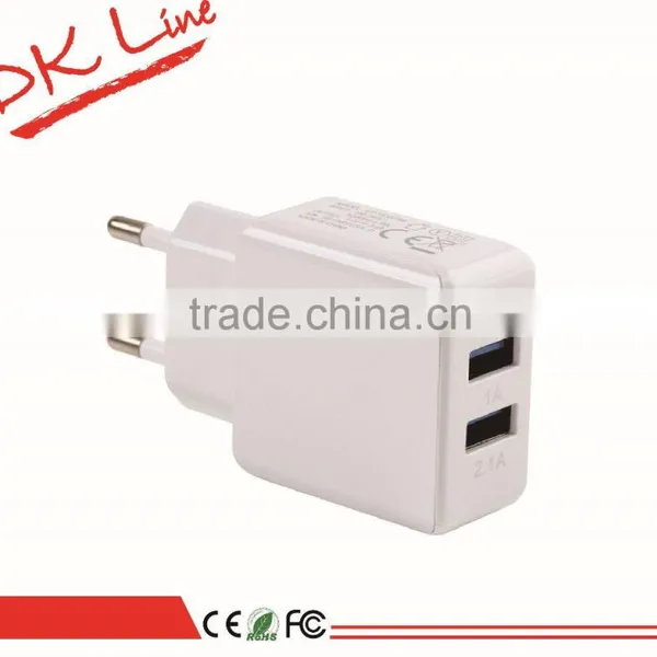 Wholesale Universal Dual USB Charger Plug, Travel Charger Adapter for Mobile Phone