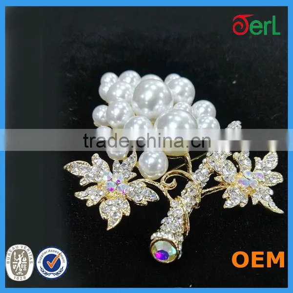Nice Fashion Animal Crystal Grape Shape Rhinestone Brooch photo-2