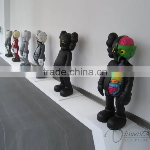 Whoelsale Outdoor Decoration Resin Craft Fiberglass Kaws Companion photo-3