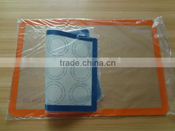 FDA Eco-friendly Non-stick Silicone Baking Mat photo-3