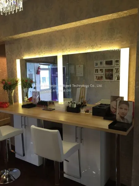 Custom Beauty Salon Beauty Mirror LED Light Mirror Wall-mounted LED Makeup Mirror Hairdressing Mirror photo-3