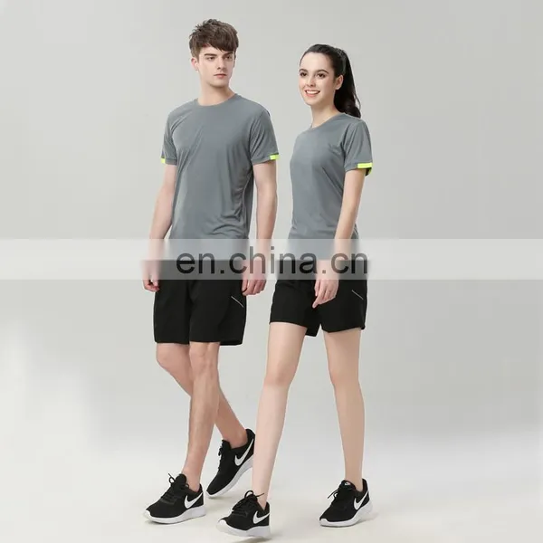 Wholesale Unisex Plain Dyed Custom Logo Quick Dry Polyester T Shirt