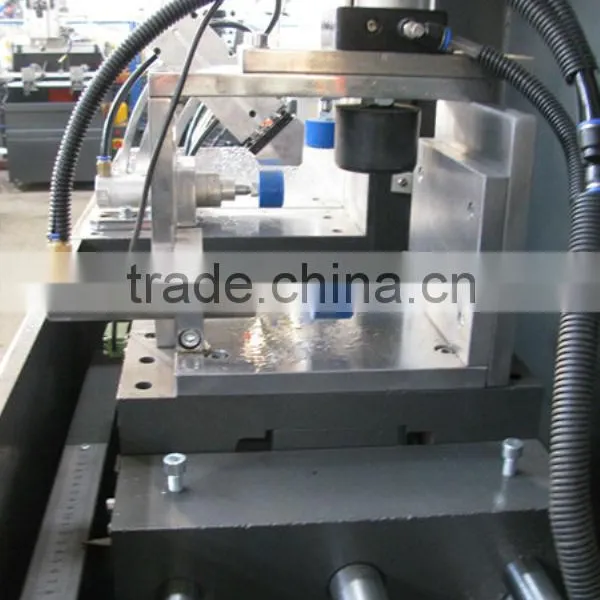 Aluminum Window and Door Frame Link Corner Parts Cutting Machine photo-4